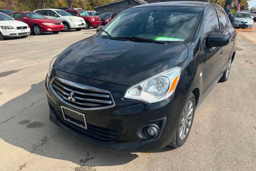 2019 Mitsubishi Mirage G4 SE photo 1