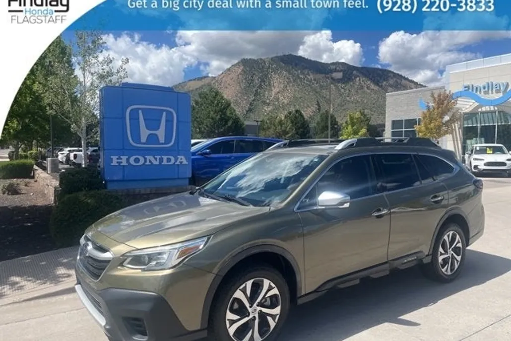 2020 Subaru Outback Touring XT photo 1