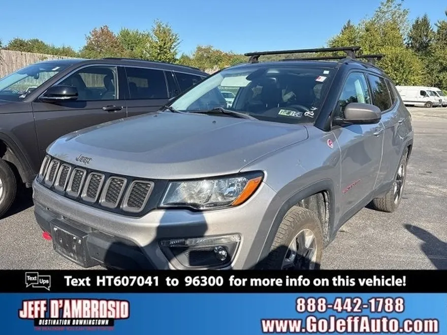 2017 Jeep Compass Trailhawk photo 1