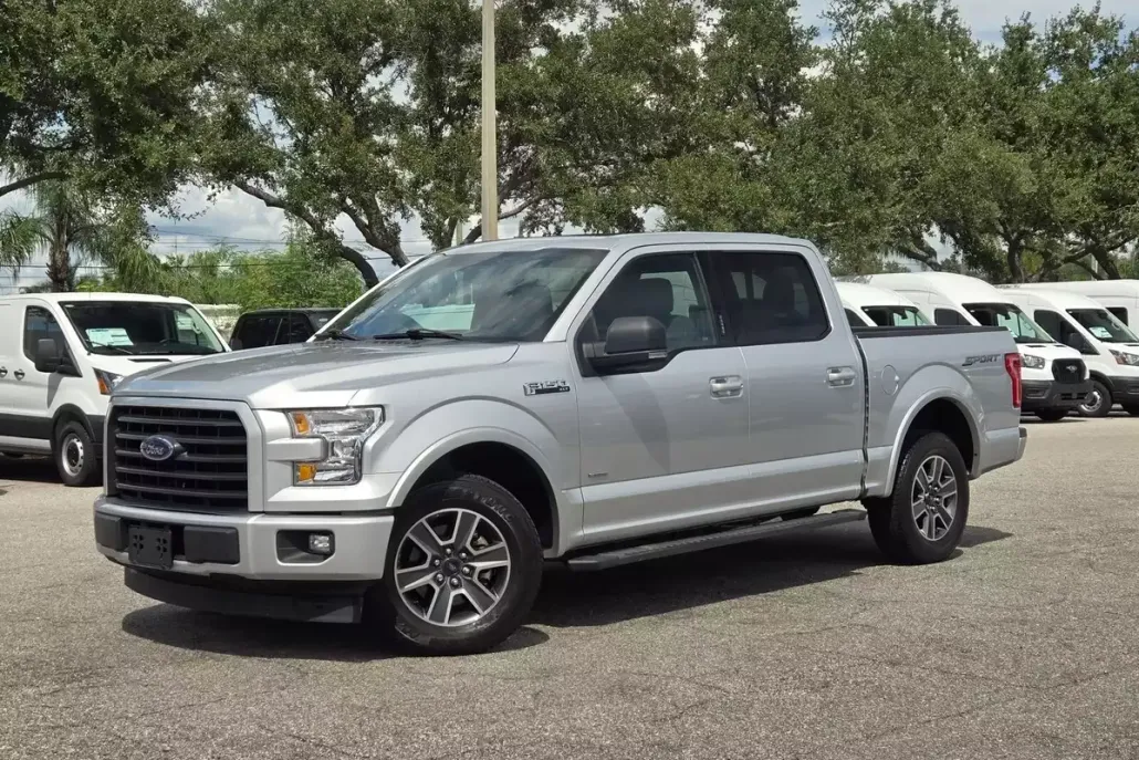2017 Ford F-150 XLT photo 1