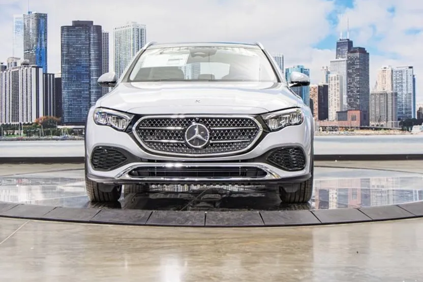 2025 Mercedes Benz E 450 4MATIC All-Terrain Wagon photo 1