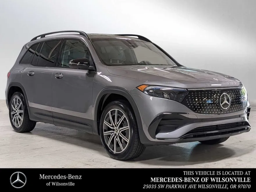 2025 Mercedes Benz EQB 300 photo 1