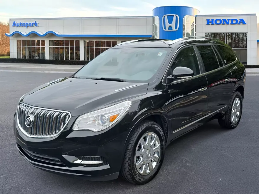 2017 Buick Enclave Leather photo 1