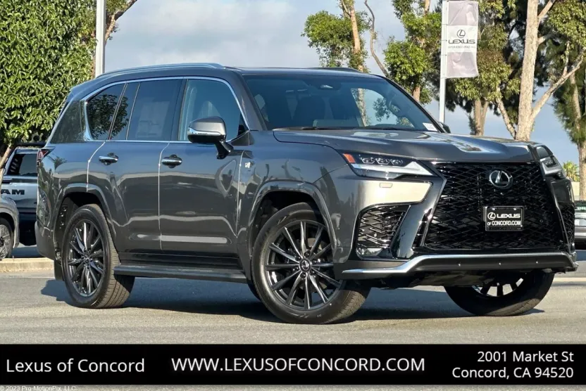 2025 Lexus LX F SPORT Handling photo 1