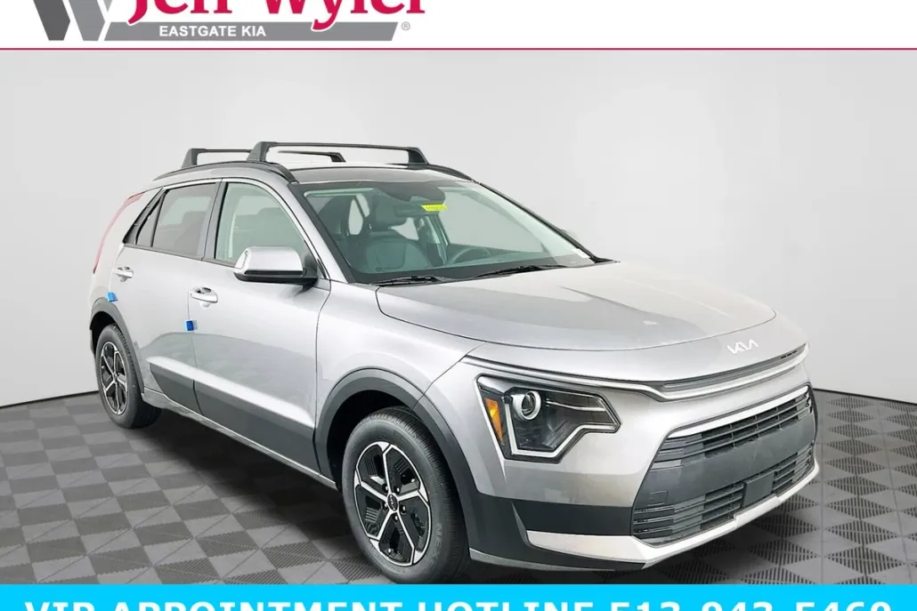 2025 Kia Niro EX photo 1