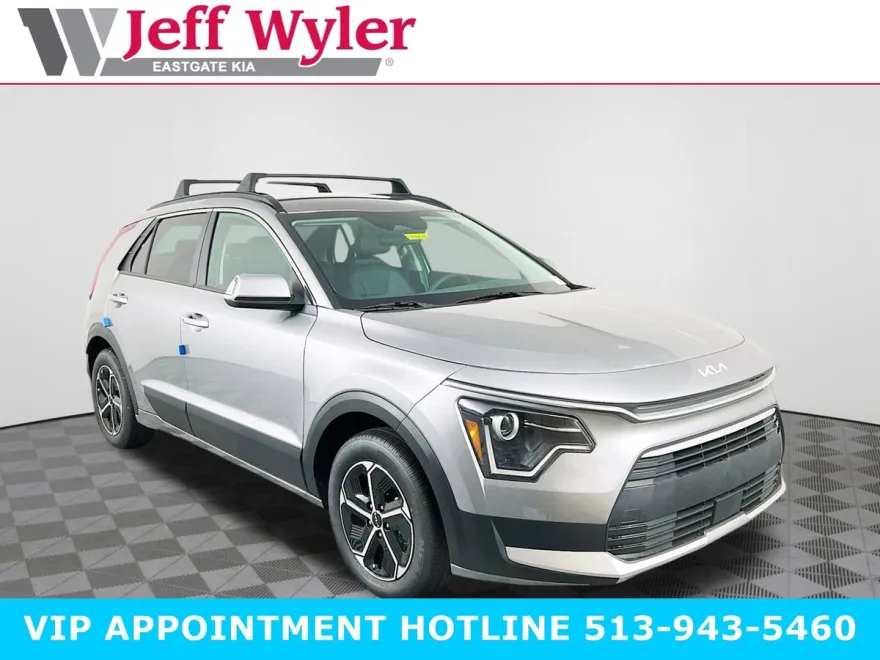2025 Kia Niro EX photo 1