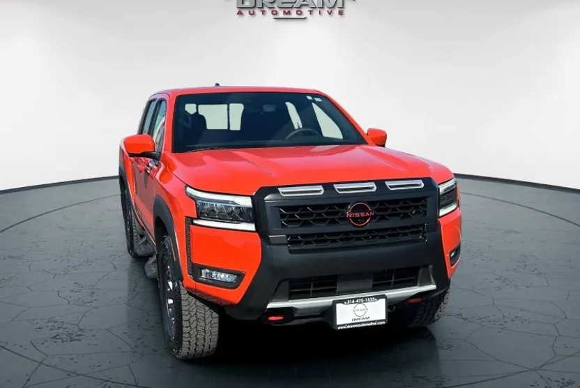 2025 Nissan Frontier Crew Cab PRO-4X photo 1