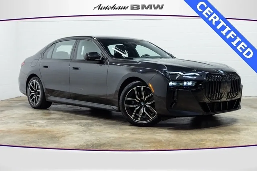2023 Bmw 740i photo 1