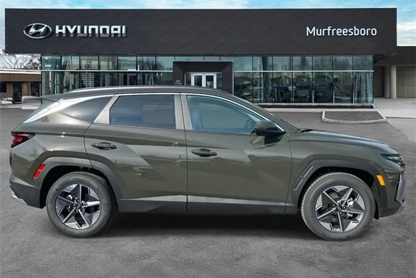 2026 Hyundai Tucson SEL photo 1