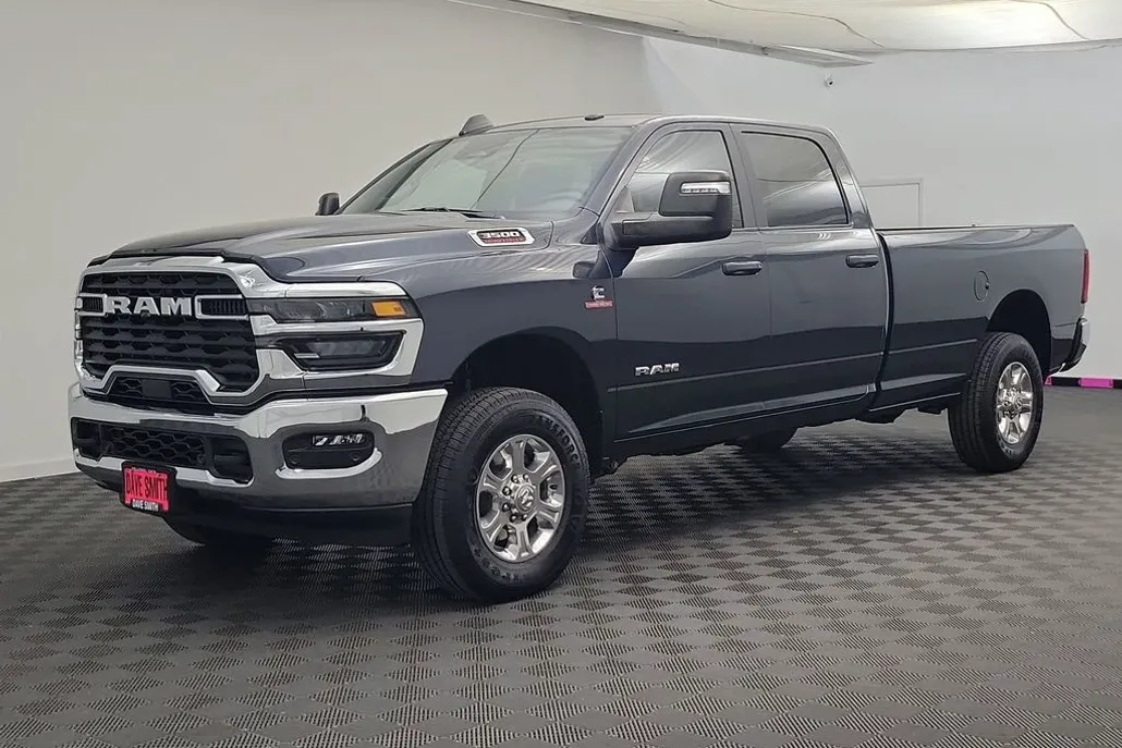 2025 Ram 3500 Big Horn photo 1