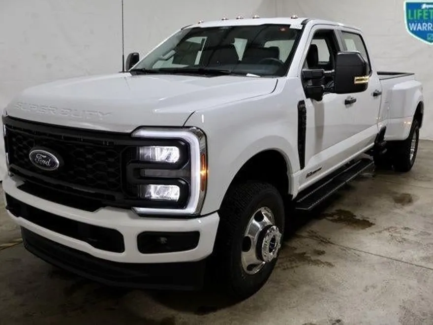 2026 Ford F-350 XL photo 1