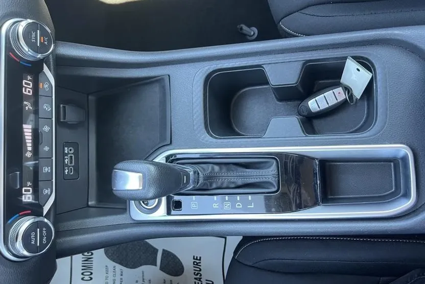 2021 Nissan Sentra SV photo 1