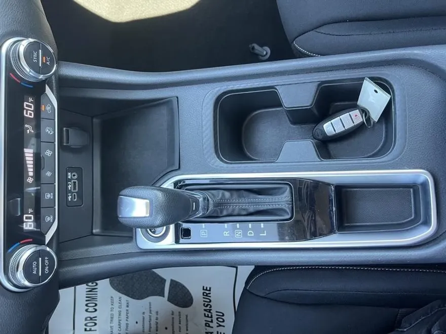 2021 Nissan Sentra SV photo 1