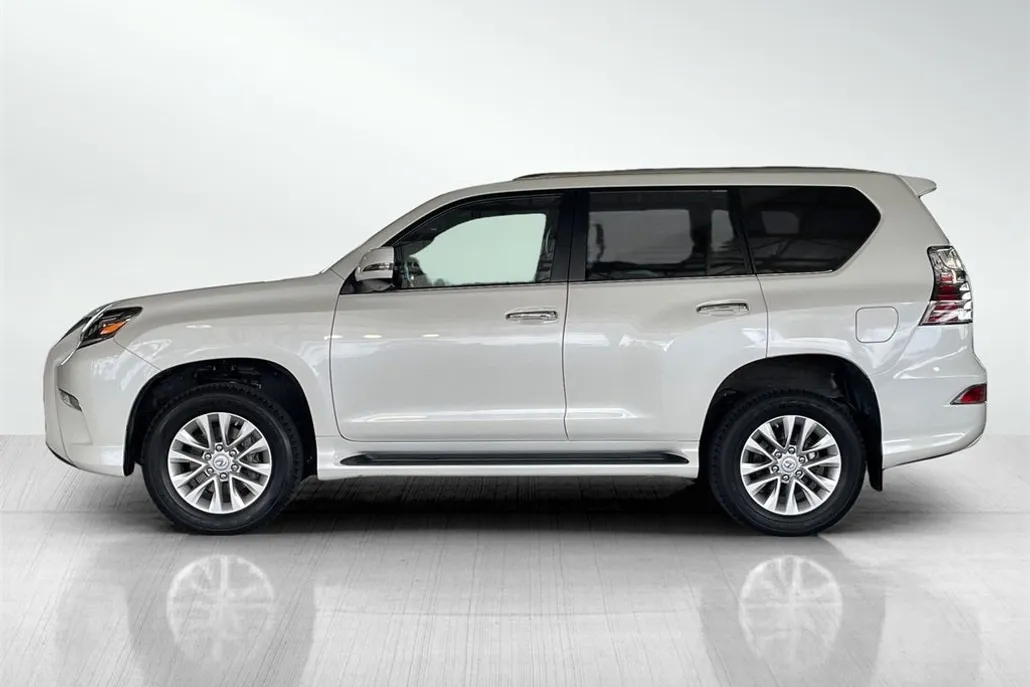 2022 Lexus GX 460 photo 1
