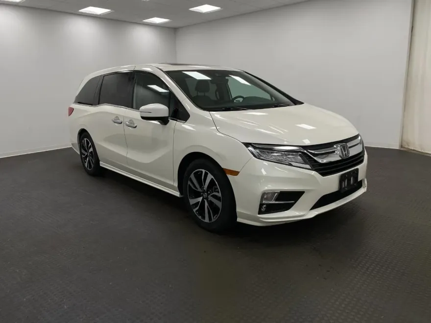 2018 Honda Odyssey Elite photo 1
