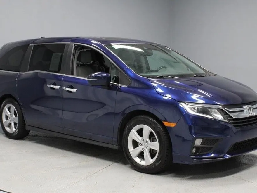 2019 Honda Odyssey EX-L photo 1