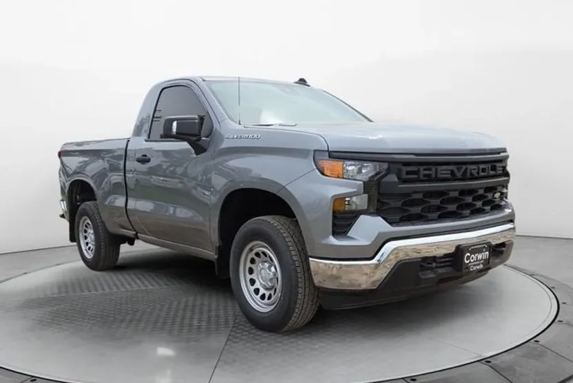 2025 Chevrolet Silverado 1500 photo 1