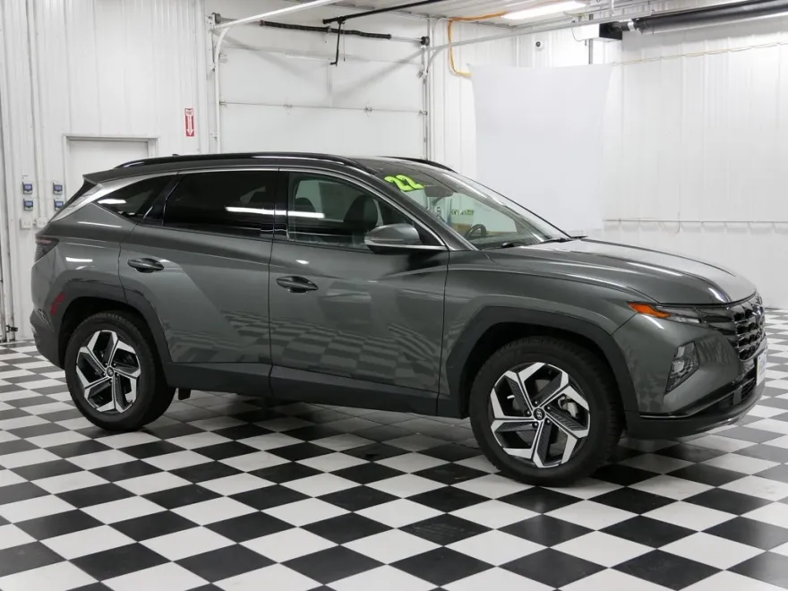 2022 Hyundai Tucson Limited photo 1