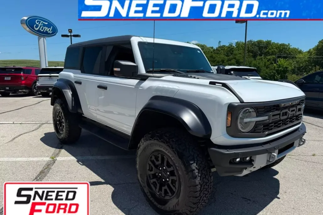 2023 Ford Bronco Raptor photo 1