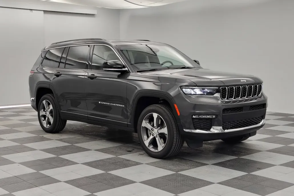 2025 Jeep Grand Cherokee Limited photo 1