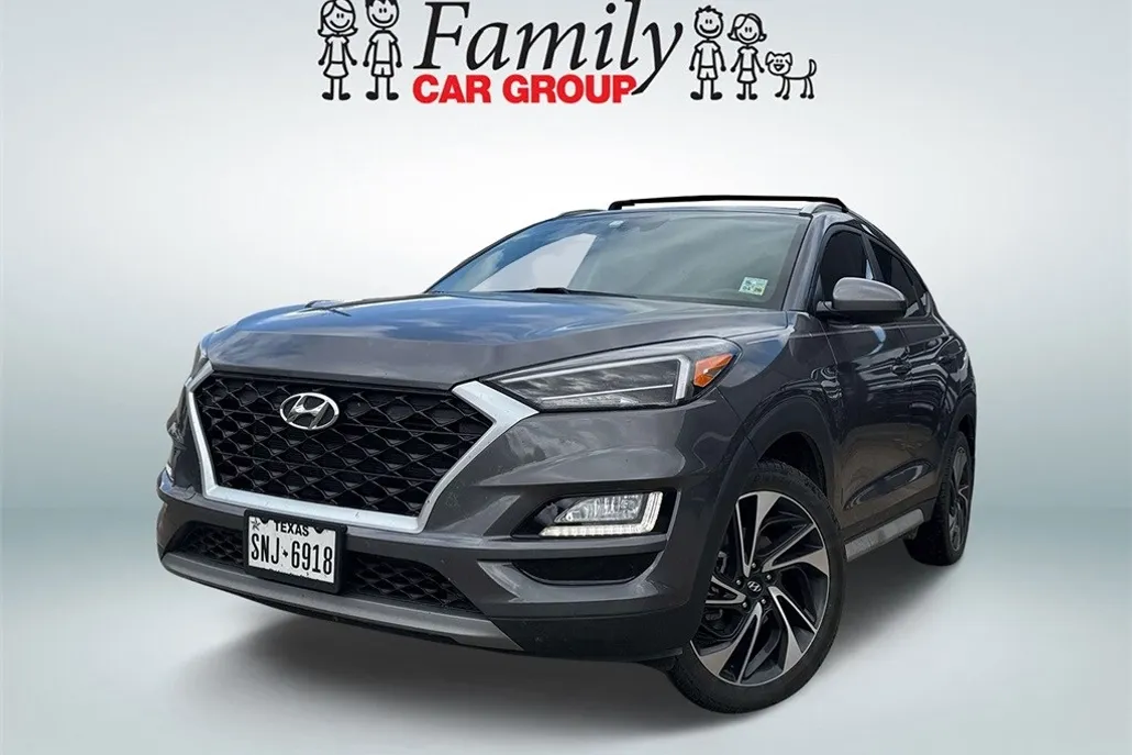 2021 Hyundai Tucson Sport photo 1