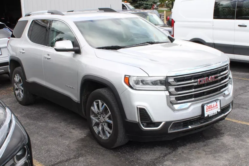 2020 Gmc Acadia SLT photo 1