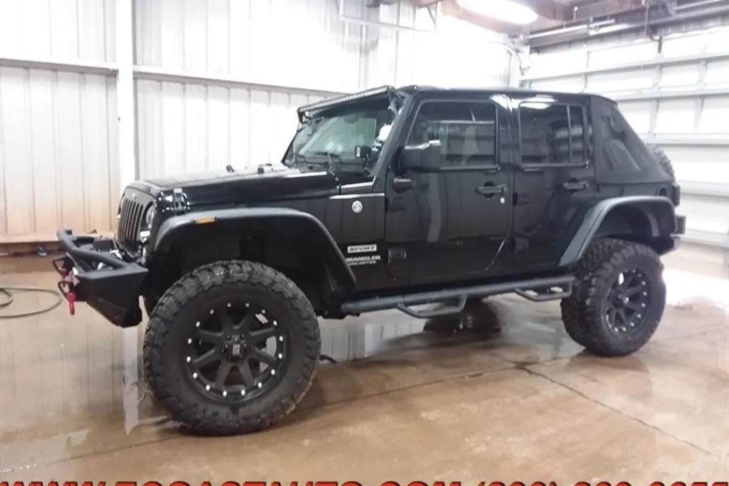 2016 Jeep Wrangler Unlimited Sport photo 1