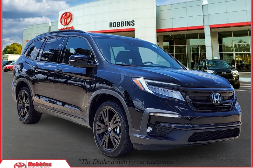 2022 Honda Pilot Black Edition photo 1