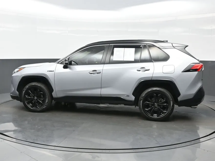 2023 Toyota RAV4 Hybrid XSE photo 1
