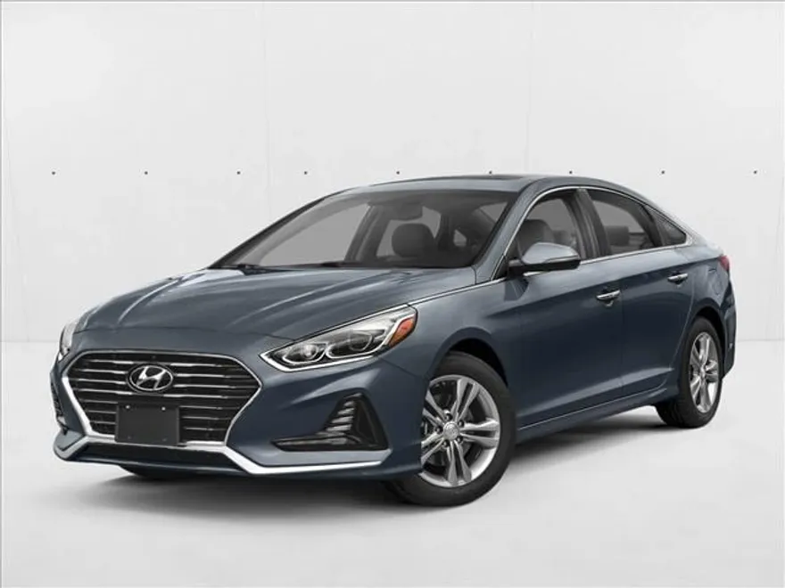 2018 Hyundai Sonata Limited photo 1