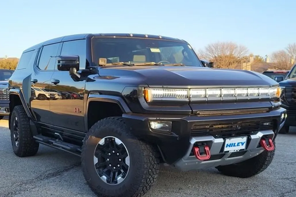 2024 Gmc Hummer EV SUV photo 1