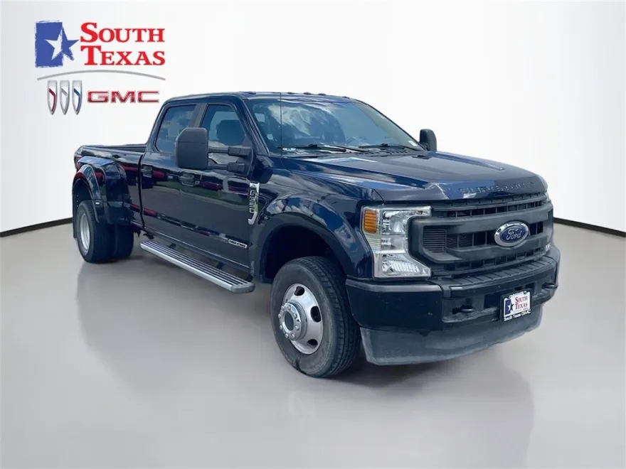 2022 Ford F-350 XL photo 1