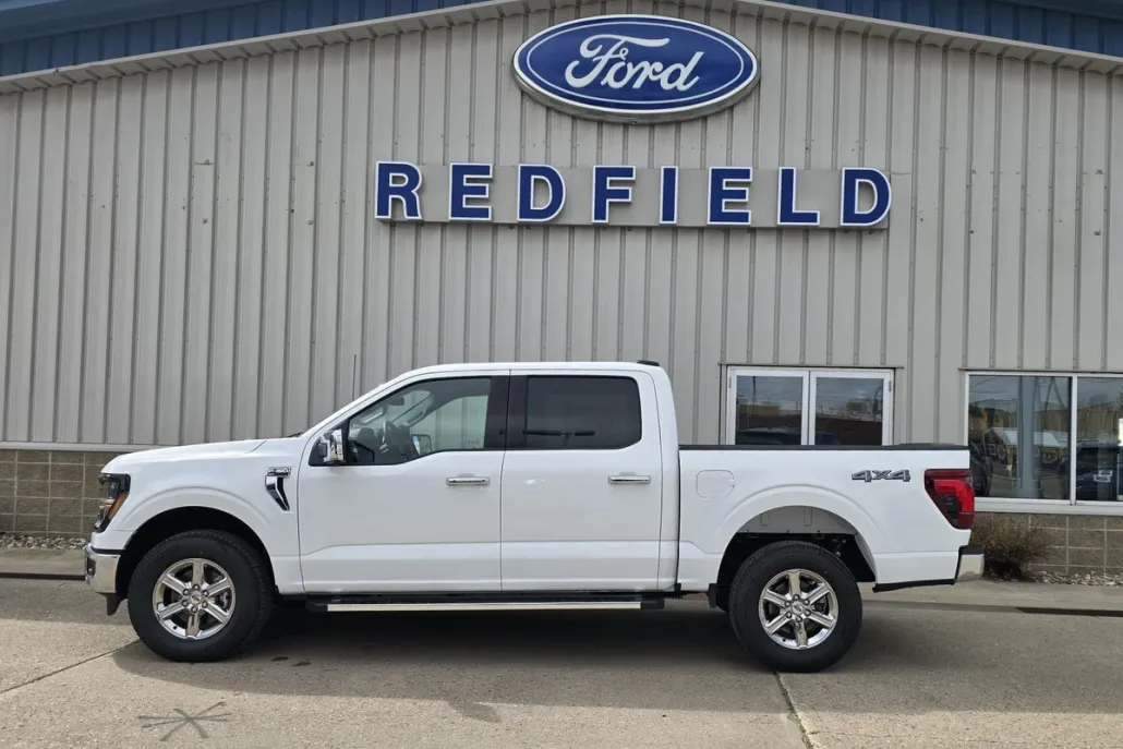 2025 Ford F-150 XLT photo 1