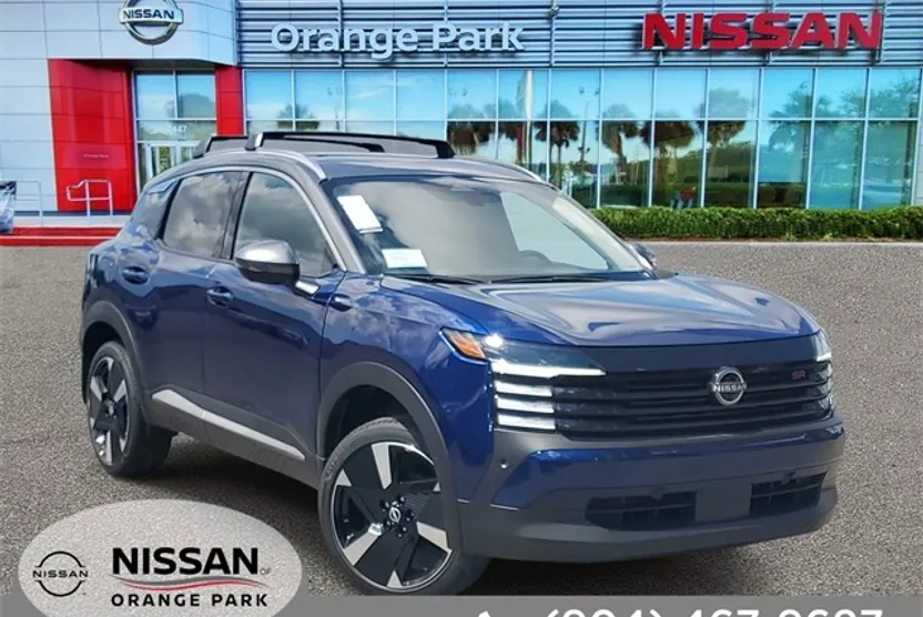 2025 Nissan Kicks SR photo 1
