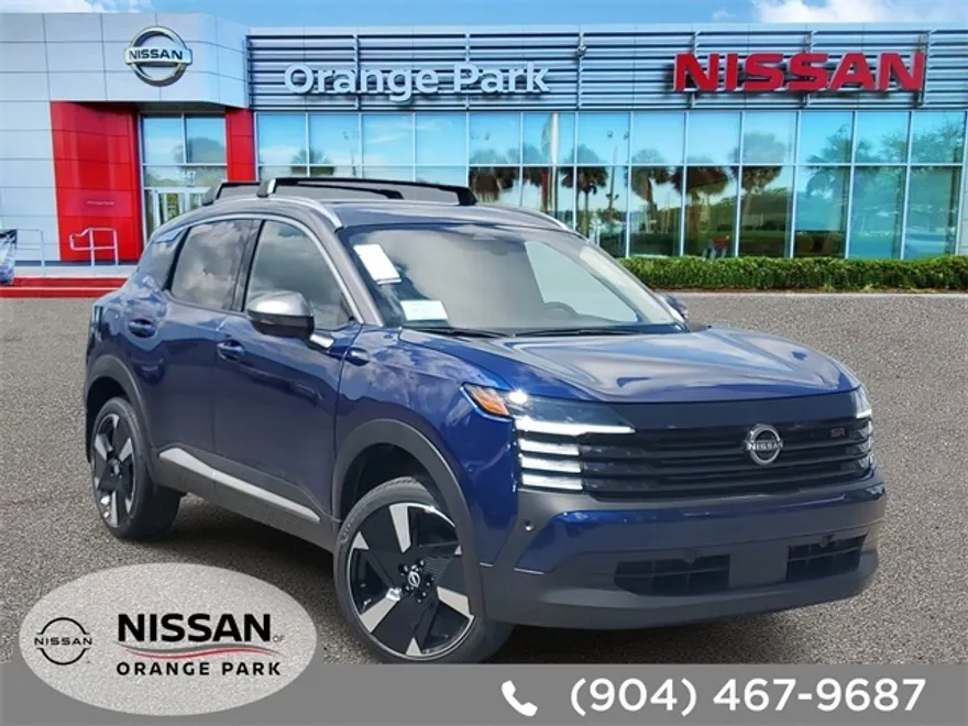2025 Nissan Kicks SR photo 1