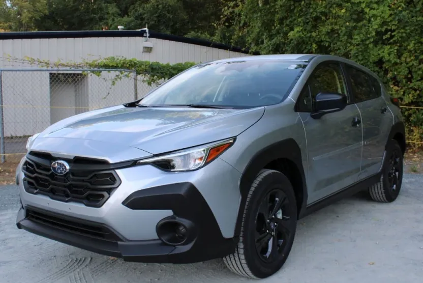 2025 Subaru Crosstrek Base photo 1