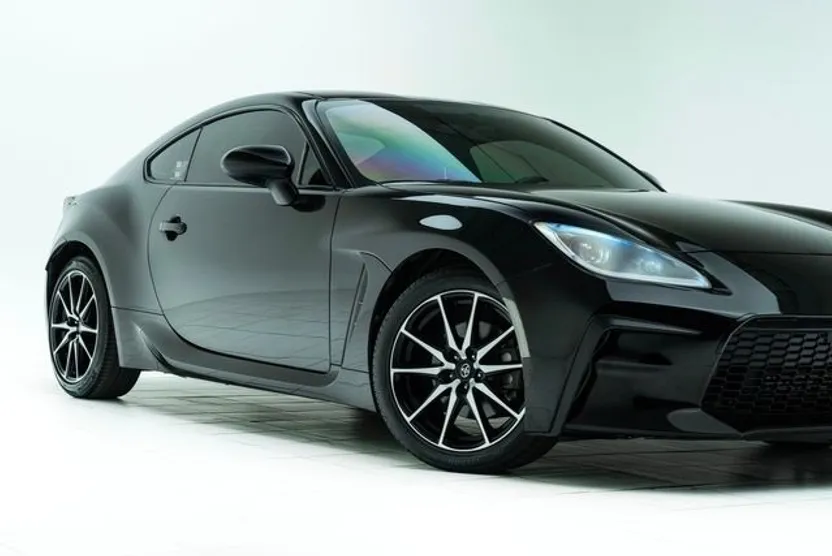 2023 Toyota GR86 photo 1