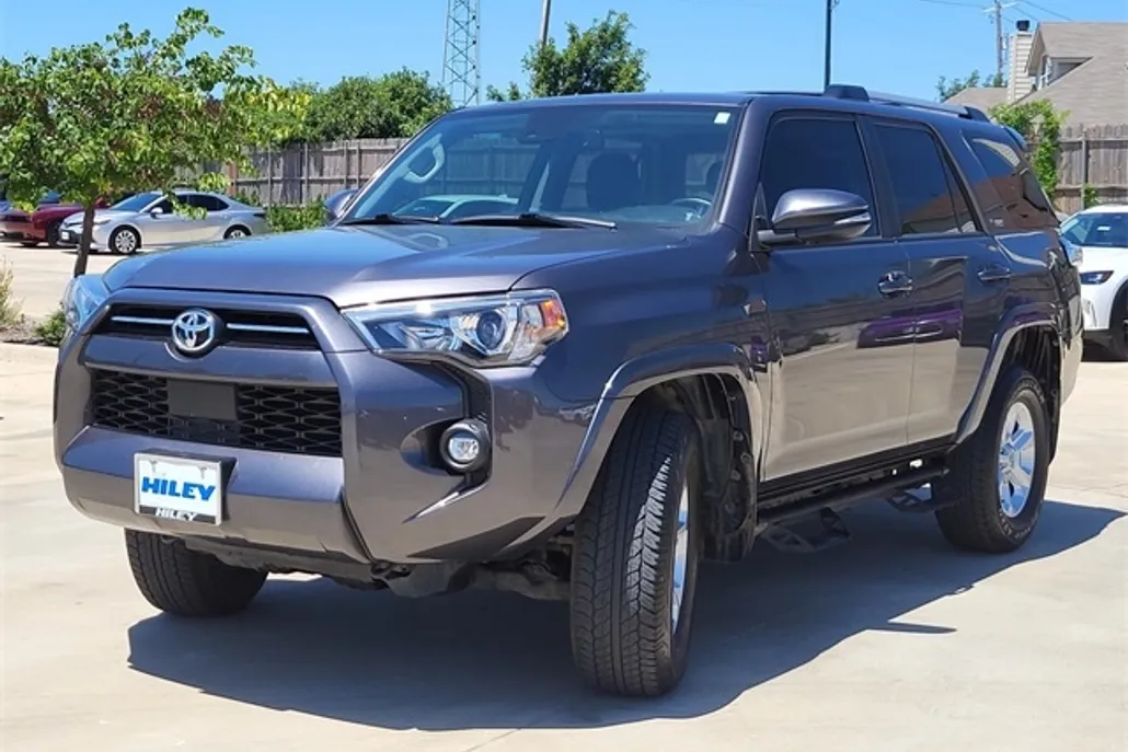 2023 Toyota 4Runner SR5 Premium photo 1