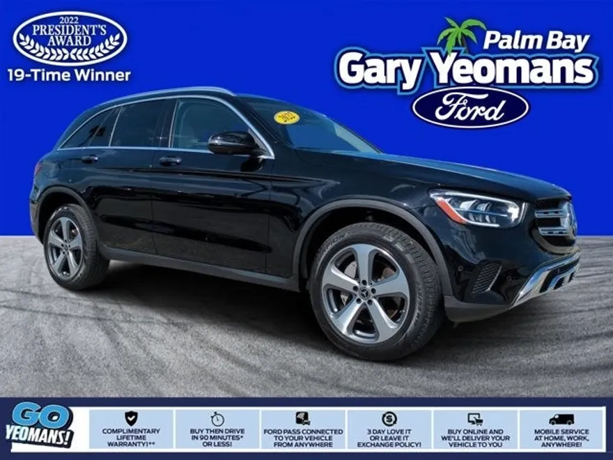 2022 Mercedes Benz GLC 300 photo 1