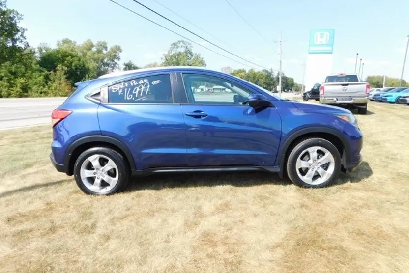 2016 Honda HR-V EX-L photo 1