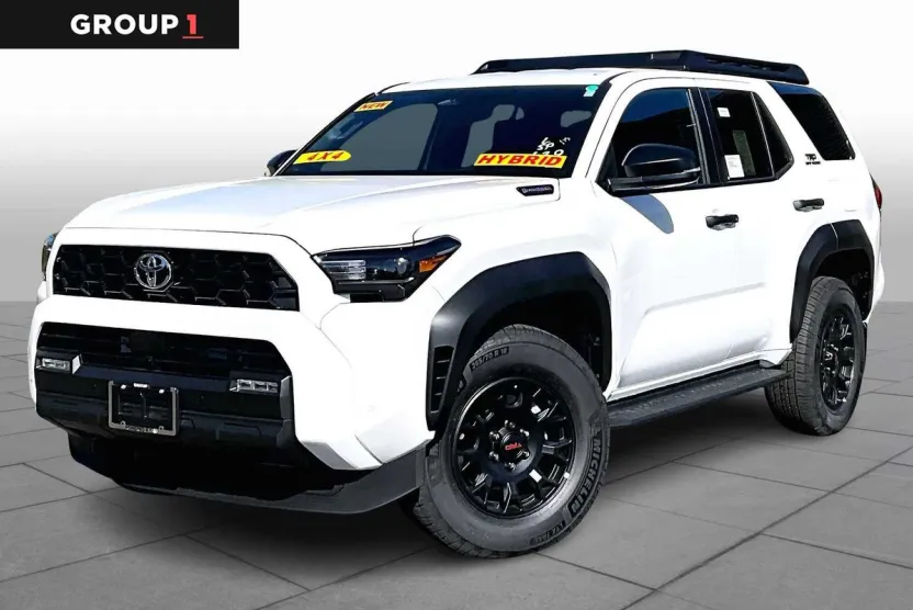 2025 Toyota 4Runner TRD Off-Road photo 1