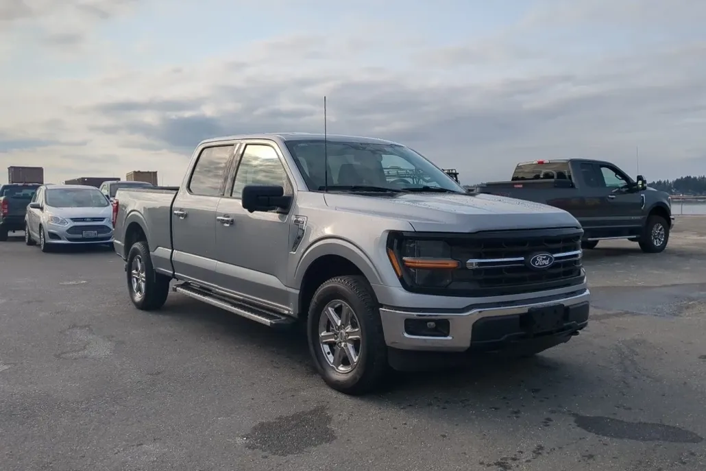 2024 Ford F-150 XLT photo 1