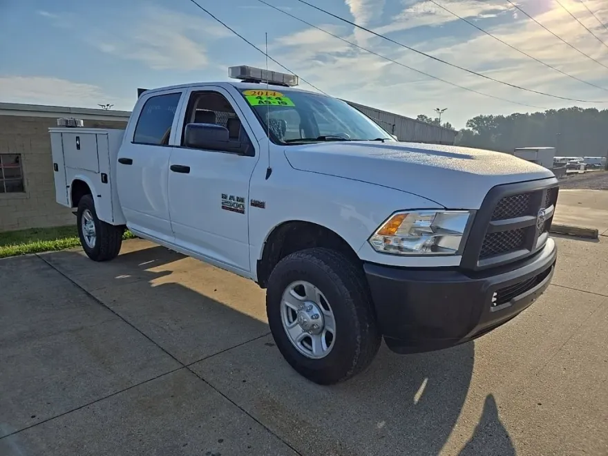 2014 Ram 2500 Tradesman photo 1