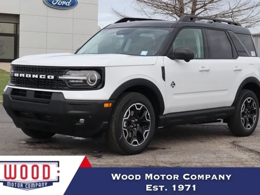 2025 Ford Bronco Sport Outer Banks photo 1