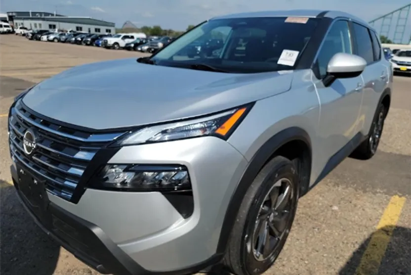 2024 Nissan Rogue SV photo 1