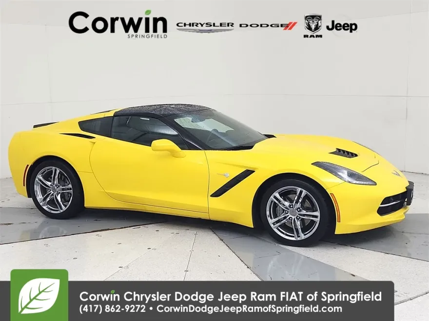 2017 Chevrolet Corvette Stingray 3LT photo 1
