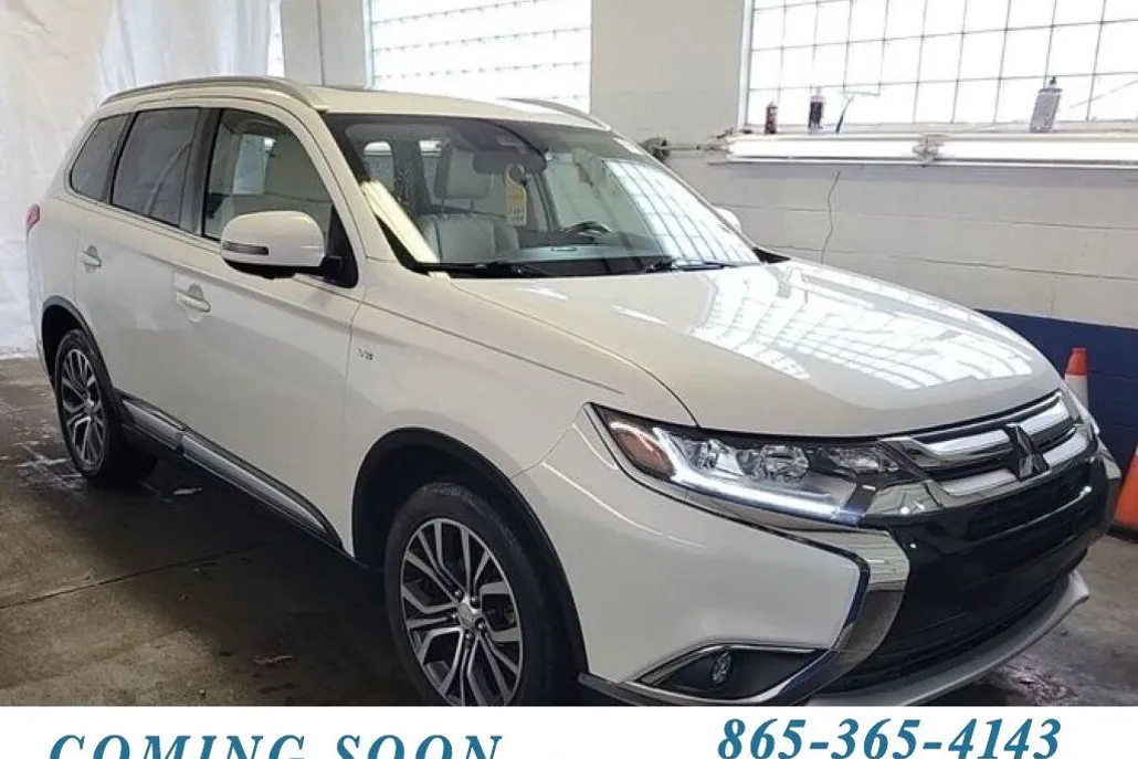 2018 Mitsubishi Outlander GT photo 1