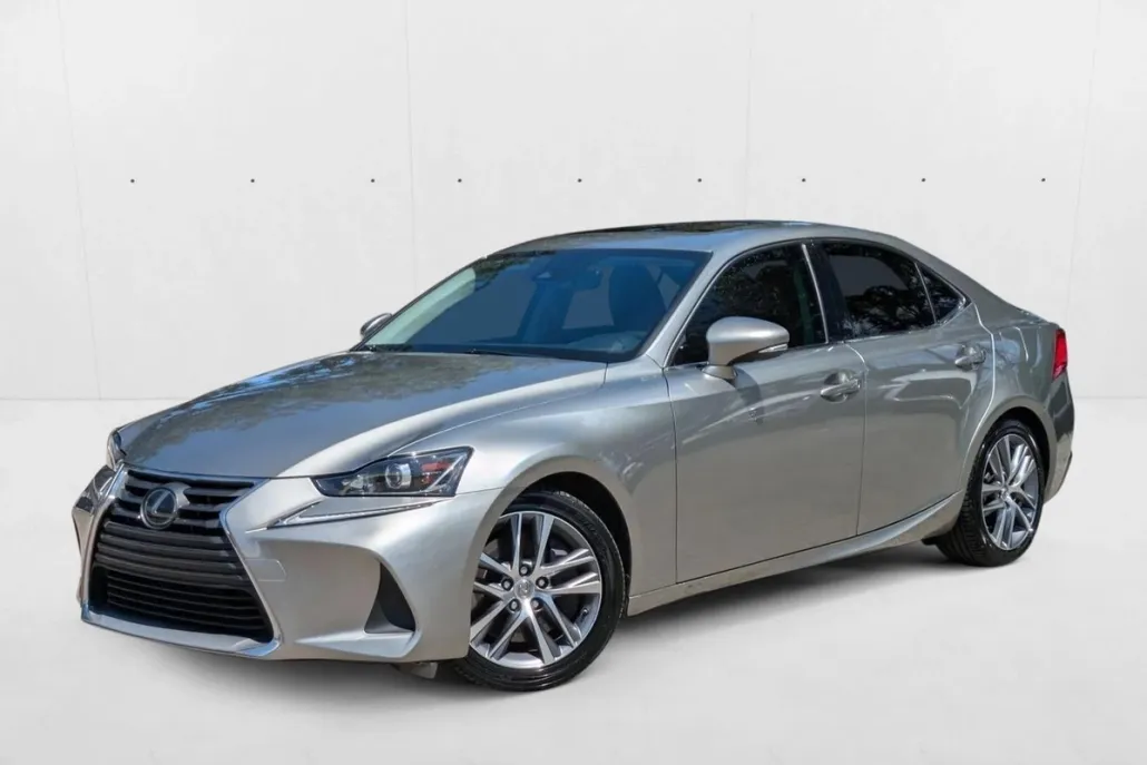2020 Lexus IS 300 photo 1