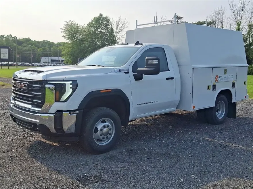 2025 Gmc Sierra 3500 photo 1