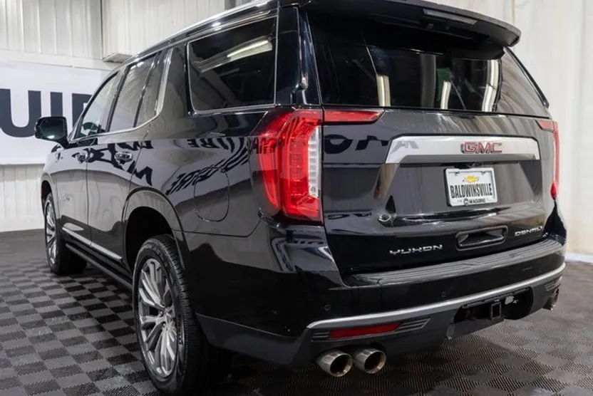 2021 Gmc Yukon Denali photo 1